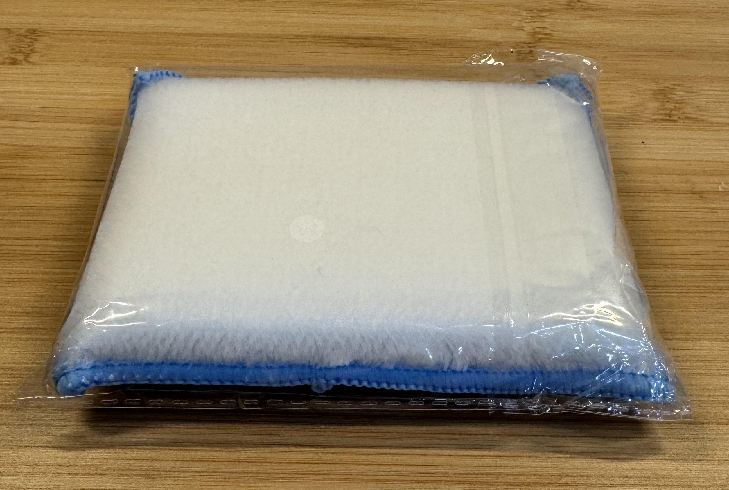 White & Blue Scrubber Sponge