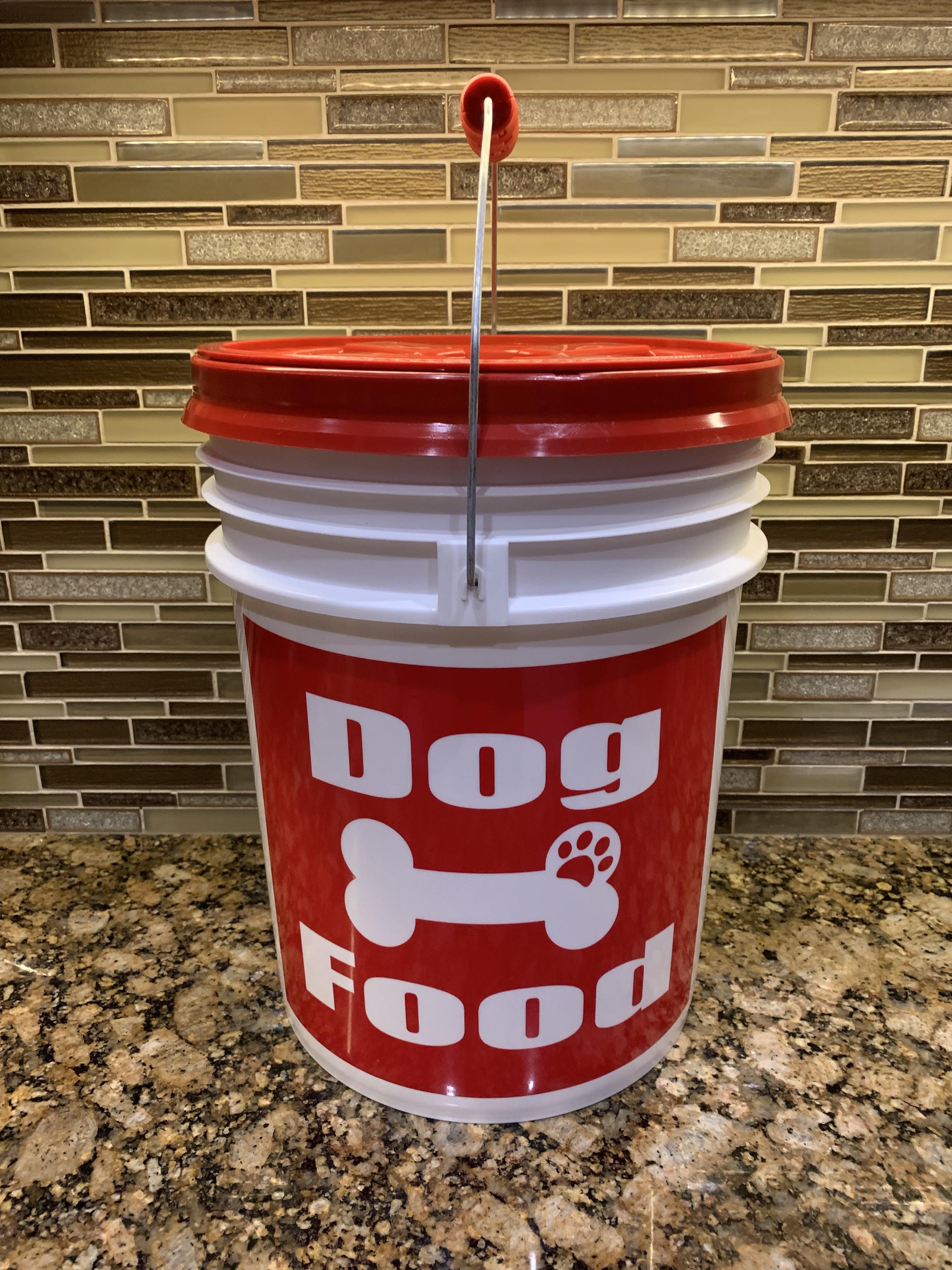 Large Pet Bucket (5Gal)